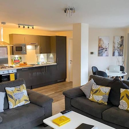 13 The Grosvenor, Luxury Flat, Central Newmarket, Ньюмаркет Экстерьер фото