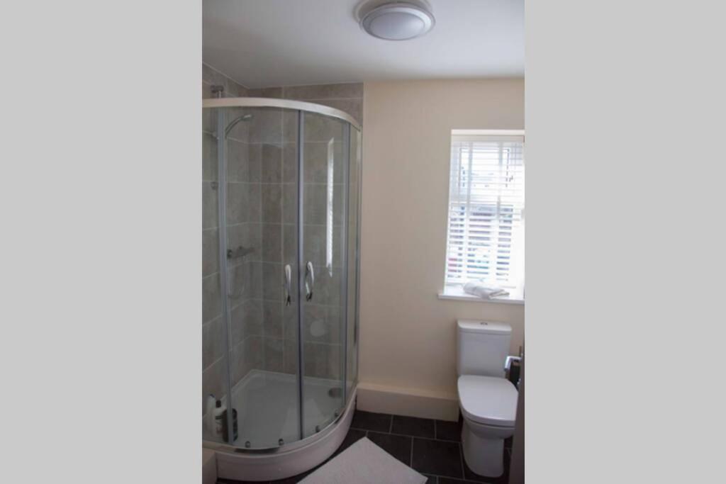 13 The Grosvenor, Luxury Flat, Central Newmarket, Ньюмаркет Экстерьер фото